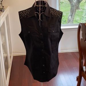 Cumberland Outfitters size M